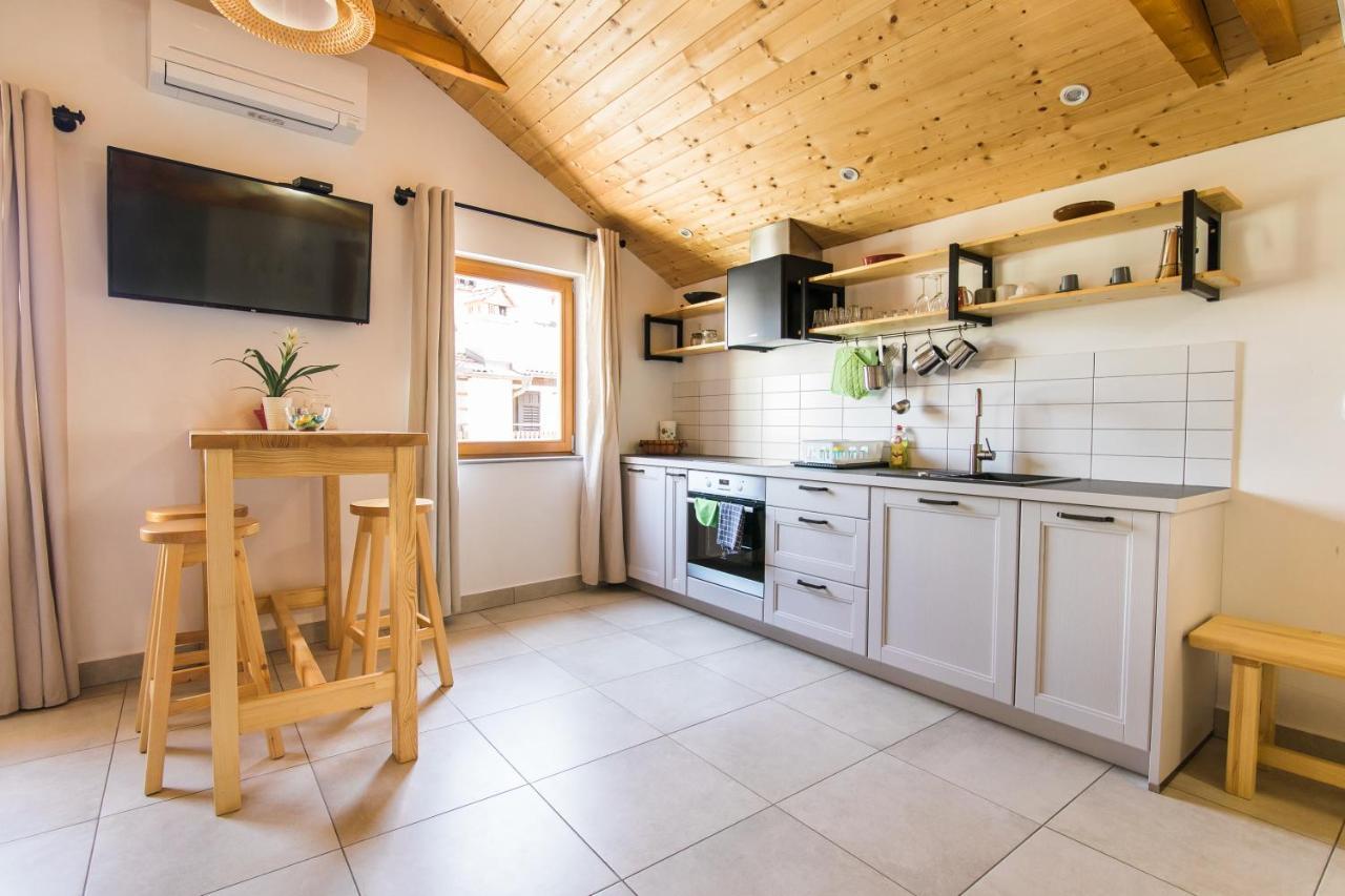 Appartement Pr' Petrcu à Tolmin Extérieur photo